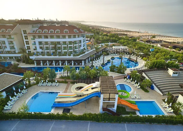 Sunis Evren Beach Resort Hotel & Spa