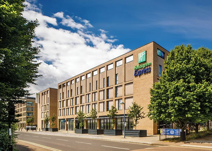 Holiday Inn Express - Excel By Ihg