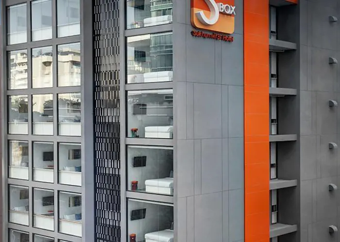 S Box Sukhumvit Hotel