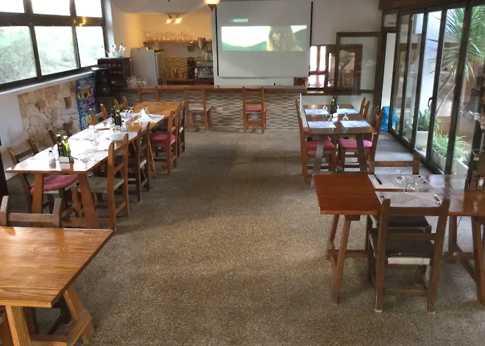  Hostal Cala Boix