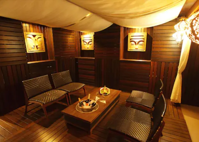 Hotel familiar: Hotel Bhally