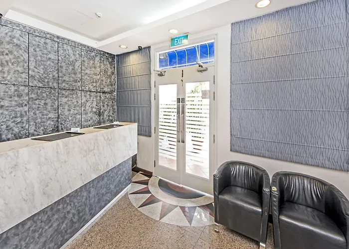 Cheap hotel: Hotel 81 Cosy