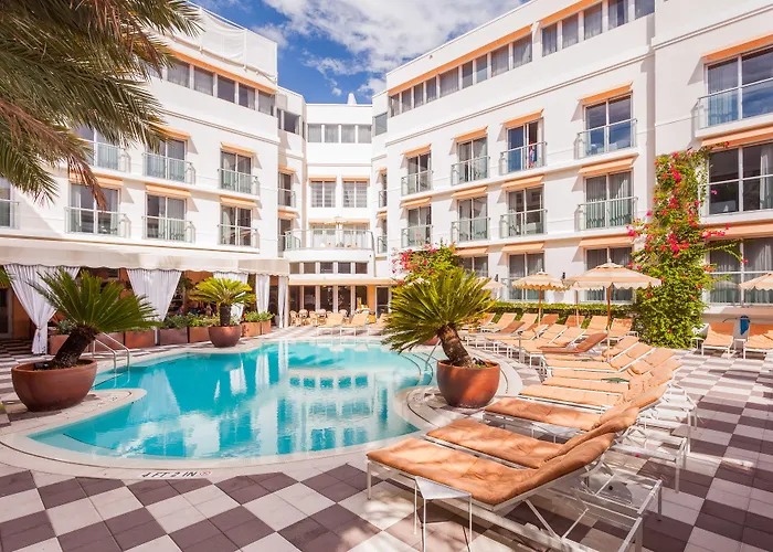 Hôtel romantique: The Plymouth South Beach