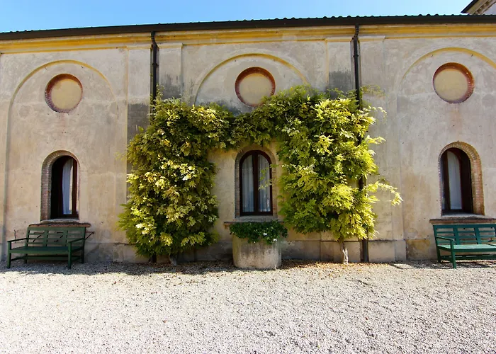 Hotel Villa Giona