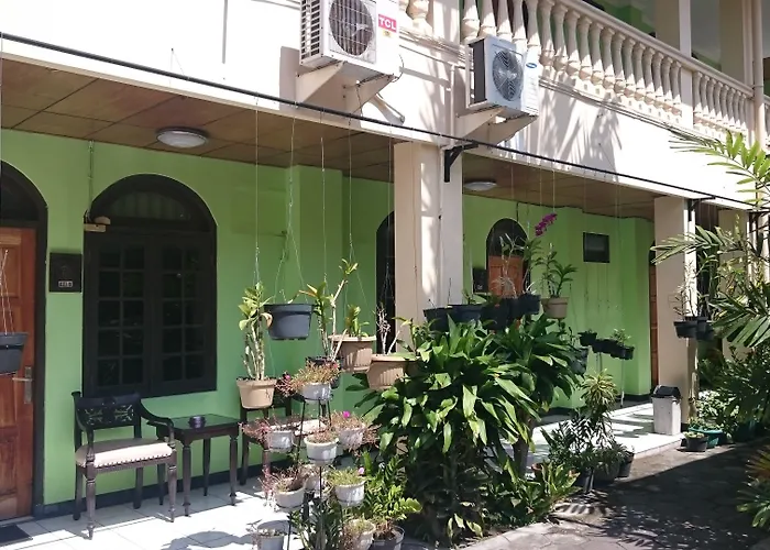 Metro Guest House