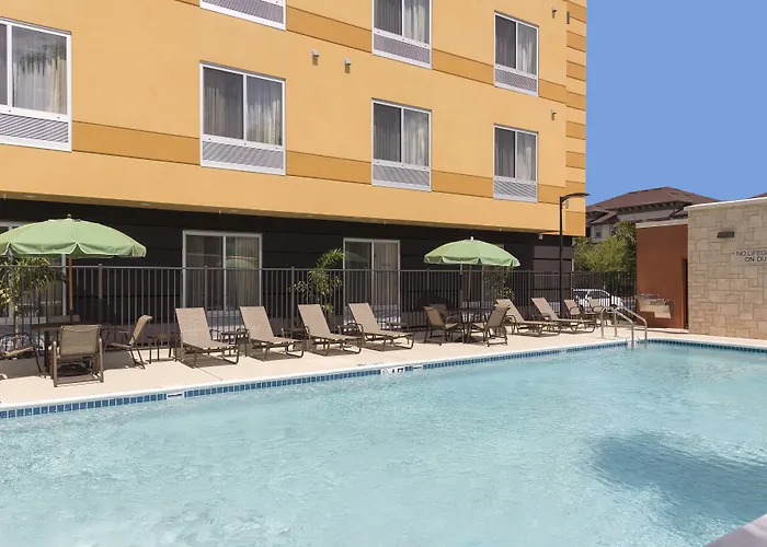 Fairfield Inn & Suites By Marriott Orlando Kissimmee/