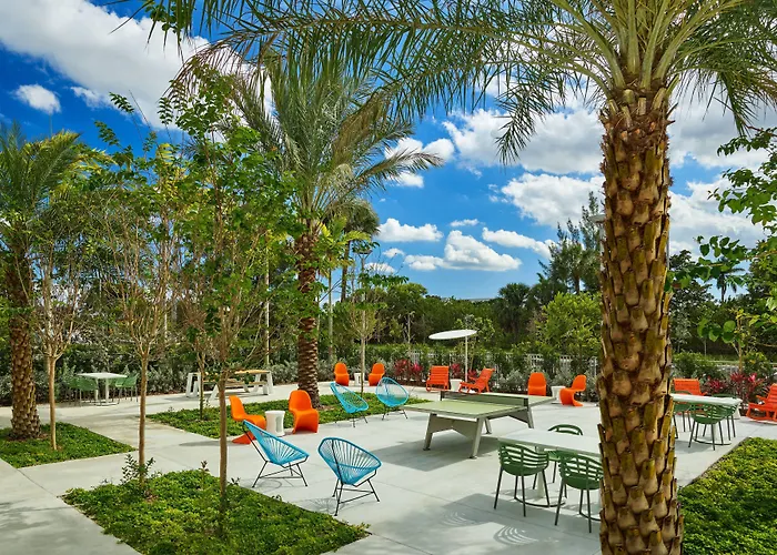 Beach Hotels Aloft Miami Airport