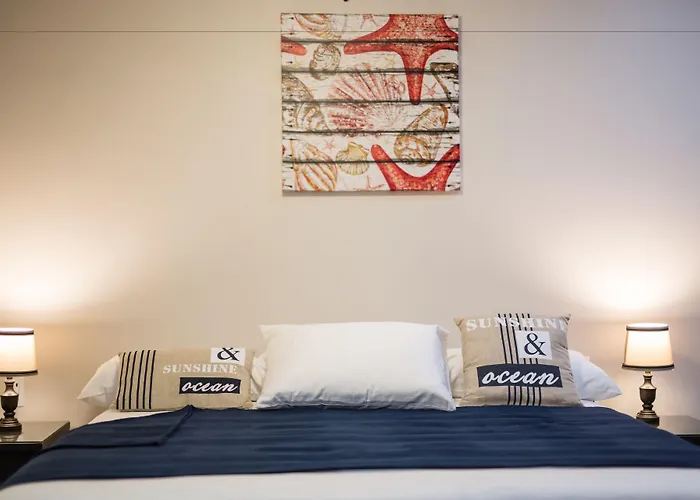  Pier Beach Inn & Suites