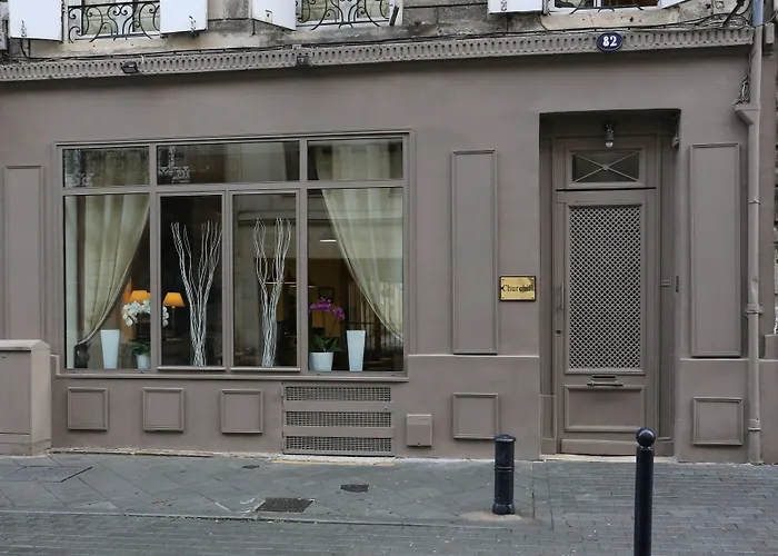 Hôtel accueillant les animaux: Hôtel Churchill Bordeaux Centre
