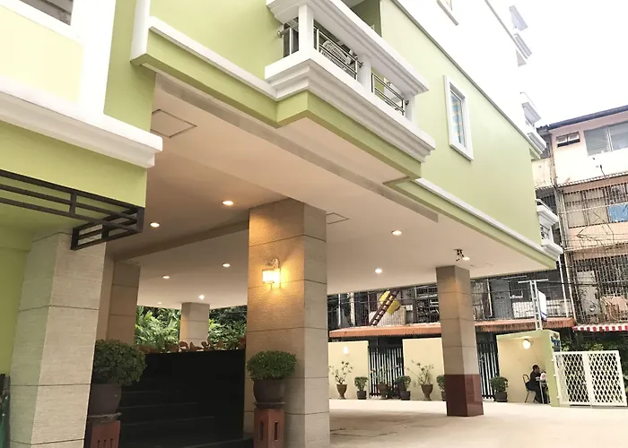 14 Place Sukhumvit