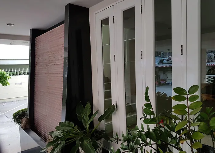 14 Place Sukhumvit