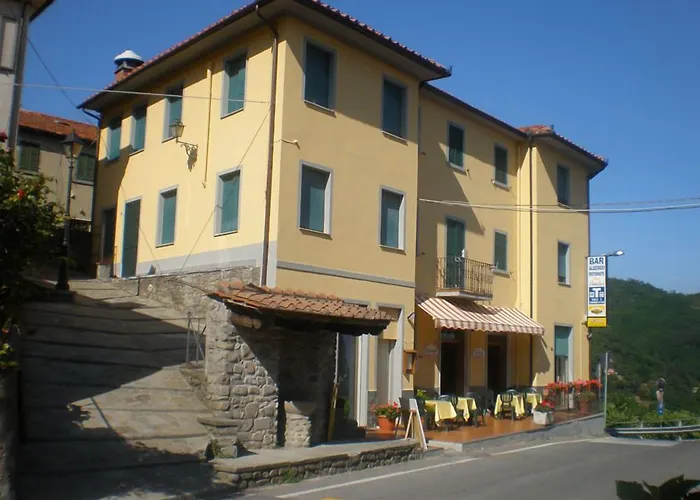 Amelia Hotel
