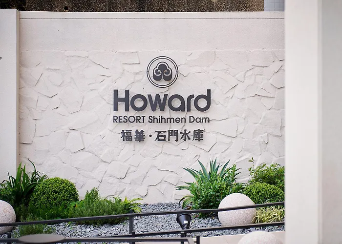 Howard Lake Resort Shihmen Dam