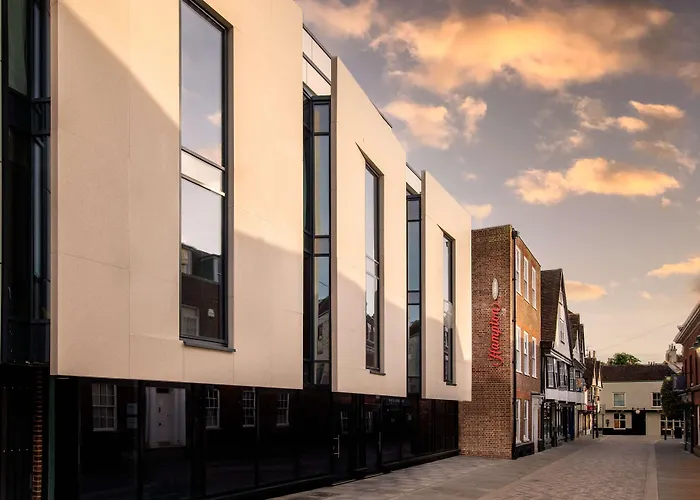 3-Sterne-Hotel: Hampton By Hilton Canterbury