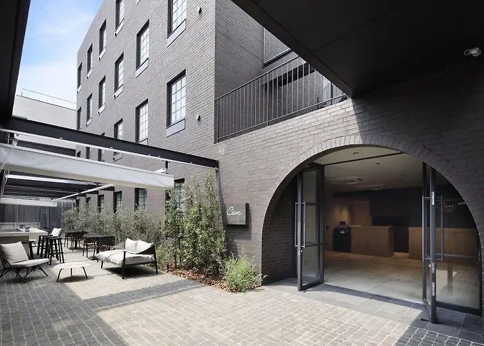 Cheap hotel: Hotel Cen