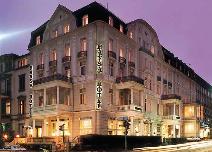 Star-Apart Hansa Hotel