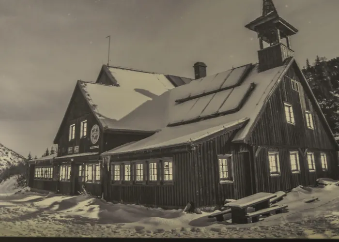 Villa Karpacz, Dieta Bezglutenowa Z Certyfikatem, Masaz, Studio Urody Alter Ego , Centrum 900 M