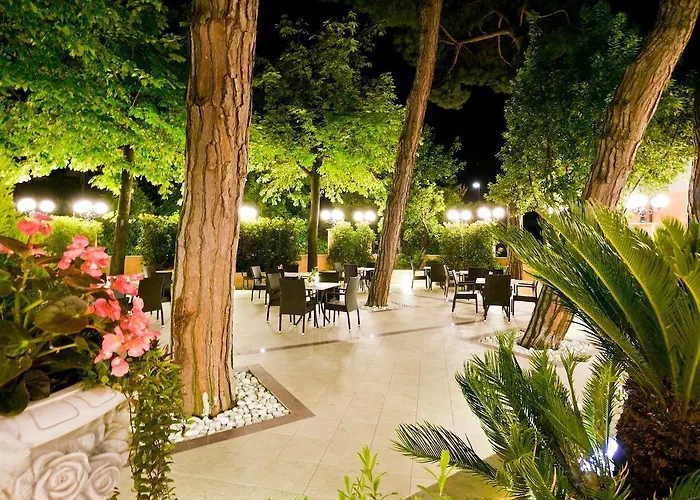 Hotel sulla spiaggia: Hotel Belsoggiorno