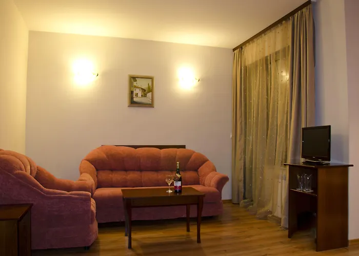 Bizev Hotel