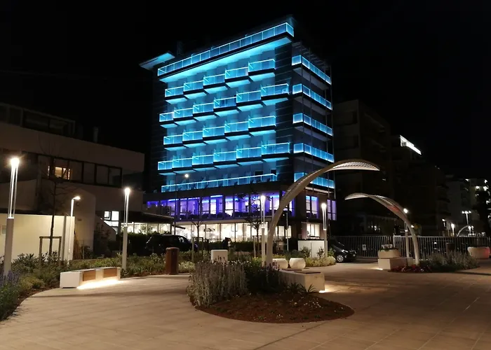 Hotel Diplomatic