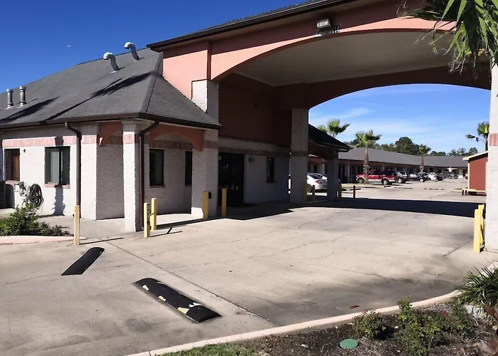 Scottish Inn & Suites Iah West