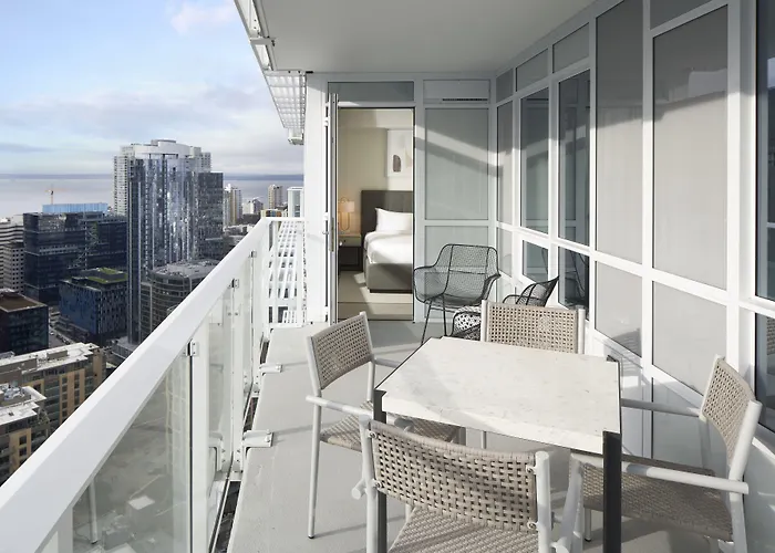 Level Seattle Downtown South Lake Union