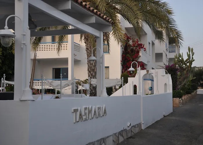 Cheap hotels Tasmaria