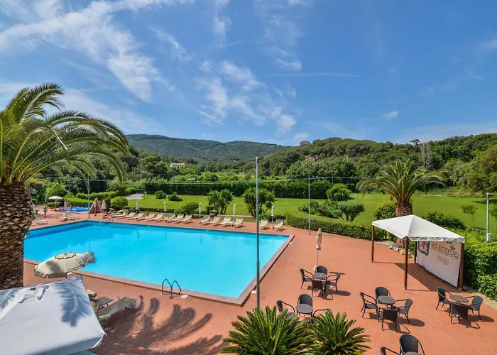 Hotel In Capoliveri With Private Beach