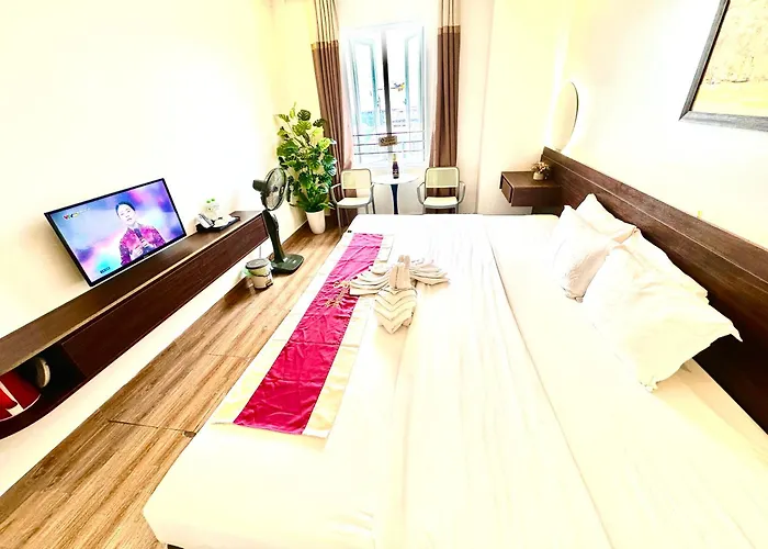 Giang Son Hotel