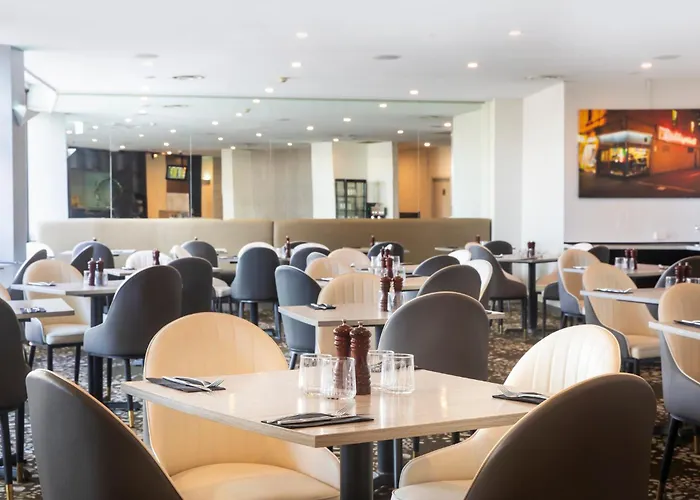Hotels Close to Airport Holiday Inn Melbourne Airport By Ihg