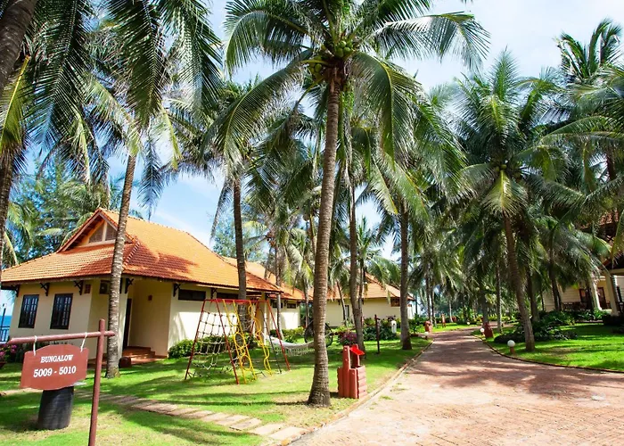 Golden Coast Resort & Spa