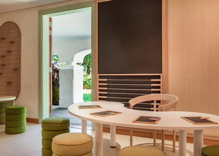 Mauricia Beachcomber Resort & Spa