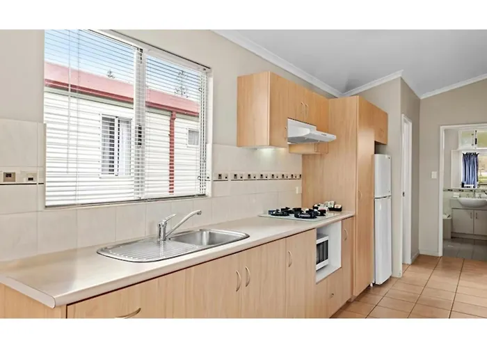 Hotels with tennis Discovery Parks - Bunbury Foreshore