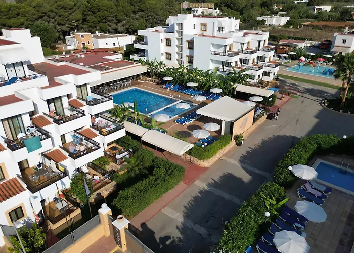 Invisa Aparthotel Casa Luis
