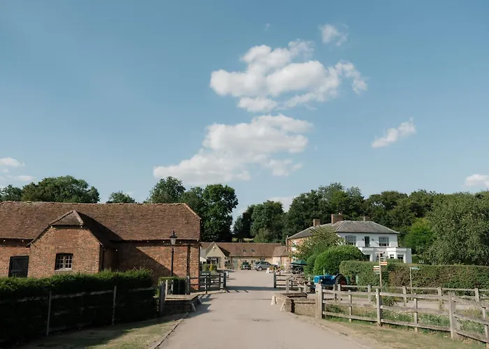 Tewinbury Farm Hotel