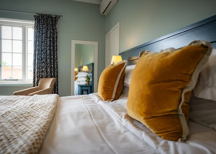 Tewinbury Farm Hotel