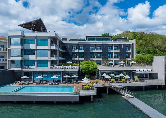 Two Seasons Coron Bayside