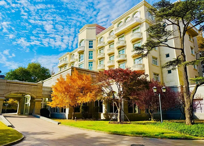 Hong Qiao State Guest House