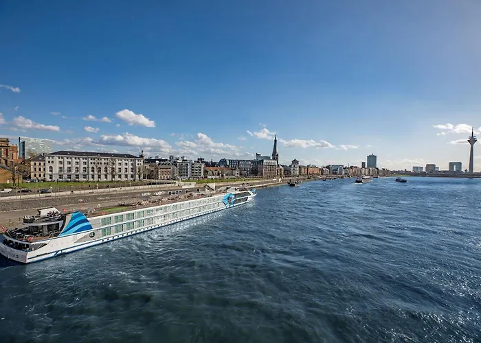 VIVA RIVERSIDE Altstadt Düsseldorf