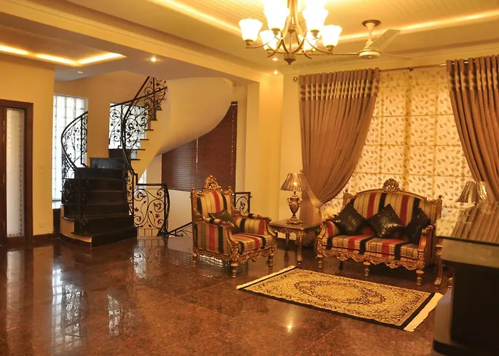 Reina Boutique Hotel - G9