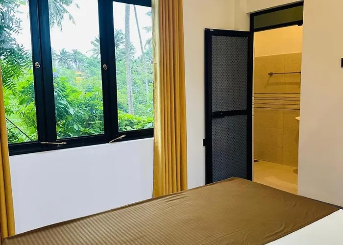 Lotus Surf House