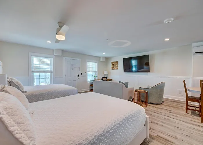 3007 Queen Suite , 3Rd Floor Oasis