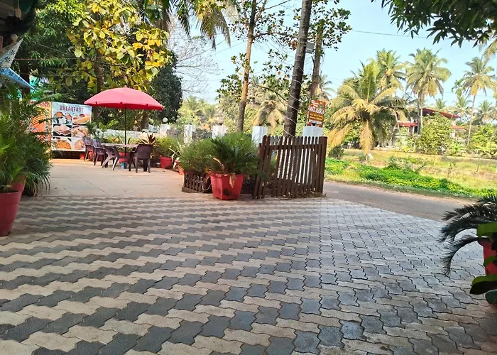 Samaira Guest Houses