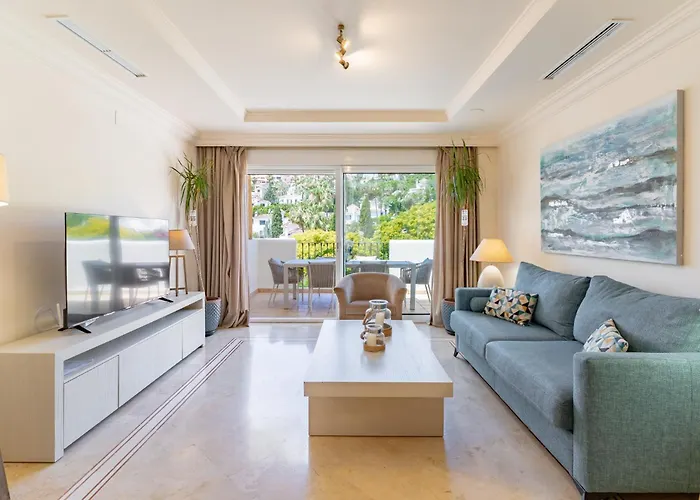 All Vacation Rentals Aloha Hill Club