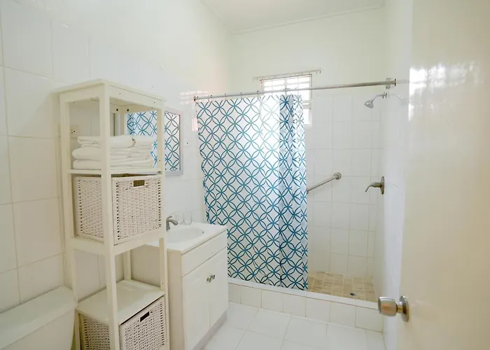 Worthing Court Apartment Hotel