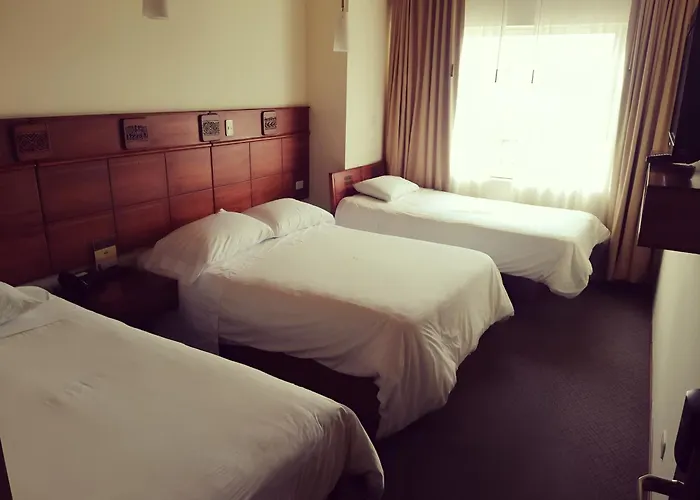 Hotel Zeus