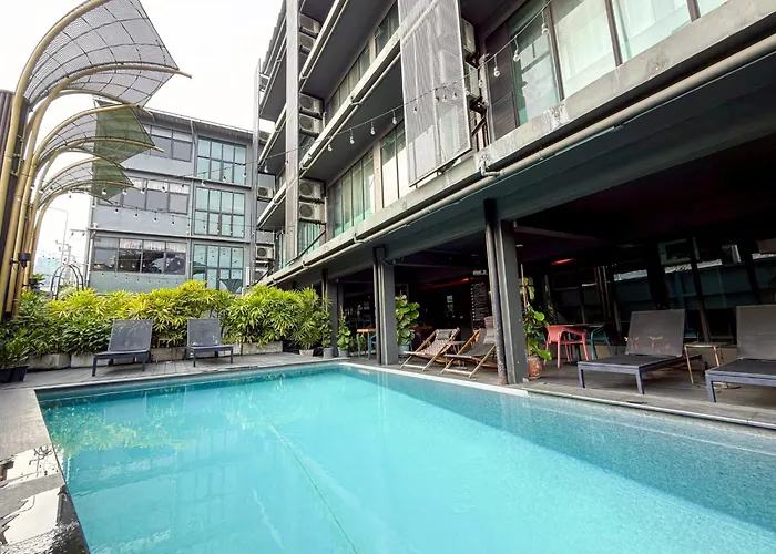  Ordinary Bangkok