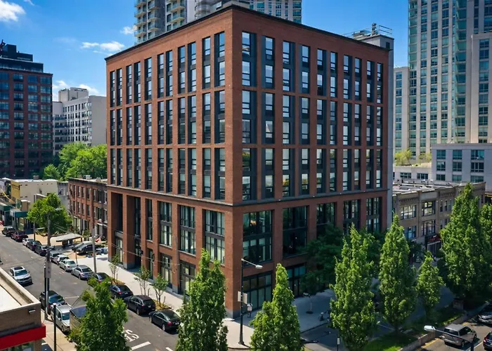 Cheap hotel: Court Square Hotel Long Island City New York , Belvilla District 6 Formerly Sonder