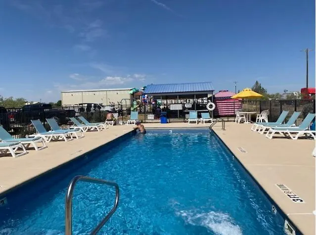 Mesquite Oasis Lodging