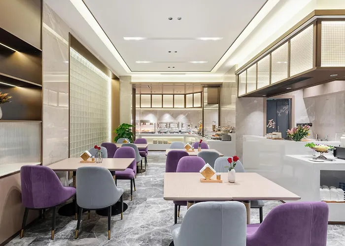 Yue International Aparthotel Guangzhou Taikoo Hui Square Shipaiqiao Metro Station Branch - Free Deliver Service To Guangzhou Baiyun International Airport & Free Shuttle Bus To Canton Fair Complex During Canton Fair Period
